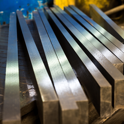 Stainless steel and carbon steel differ significantly in several ways.