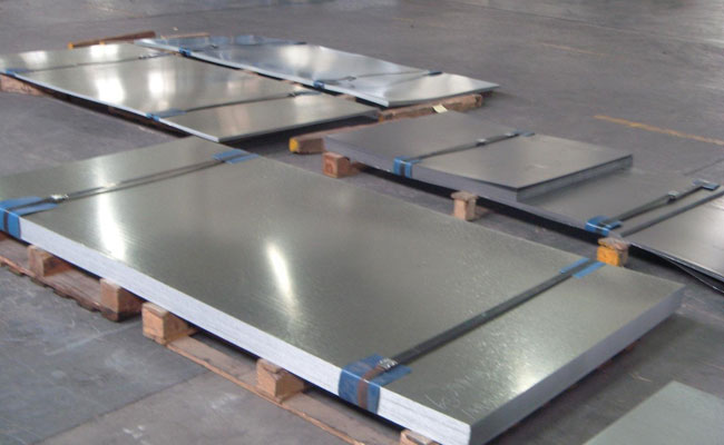 Hot rolled galvanized steel sheet